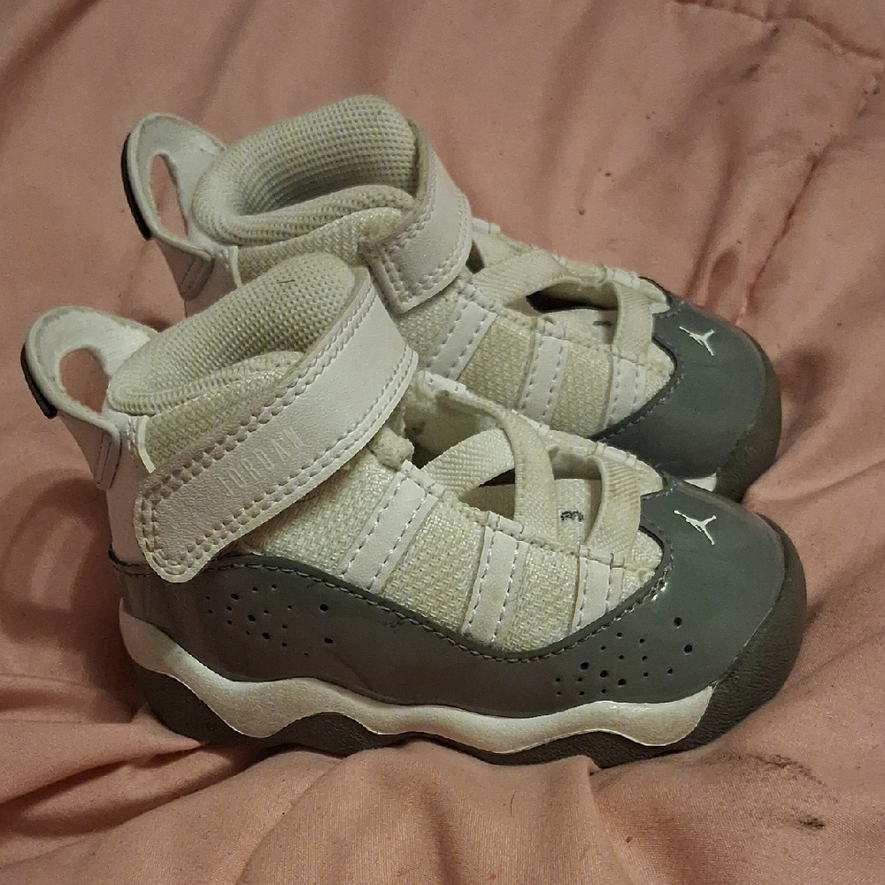 Baby Jordans Nwot size 4C